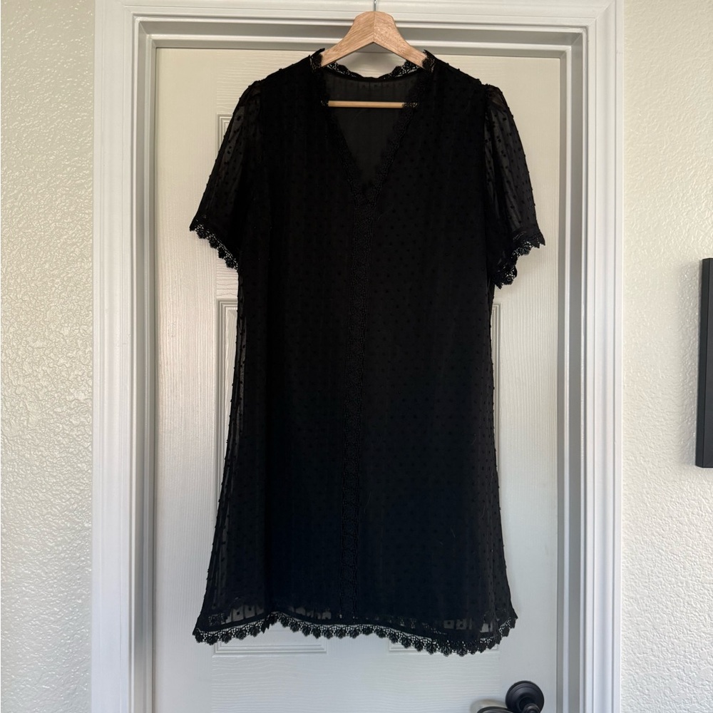 Elegant Black Lace Dress